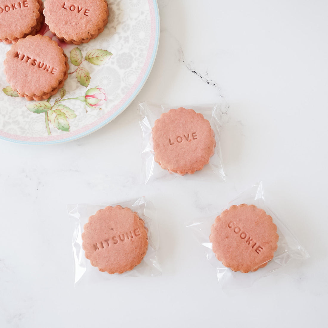 clear cellophane cookie bags, strawberry cookies