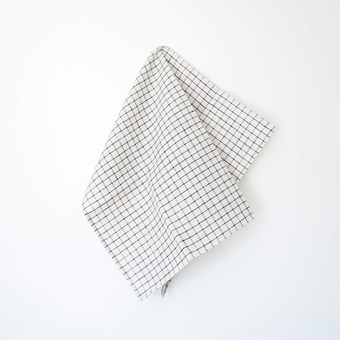 linen dish towel in ivory/black plaid