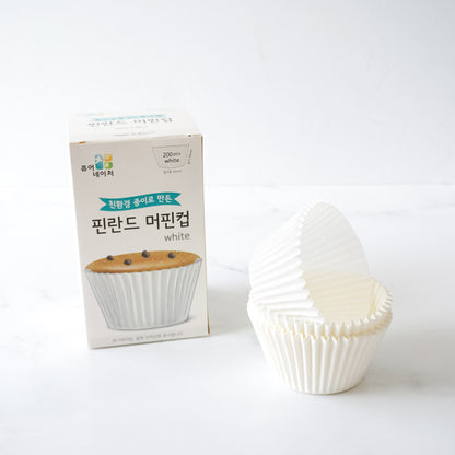 white cupcake liner in large